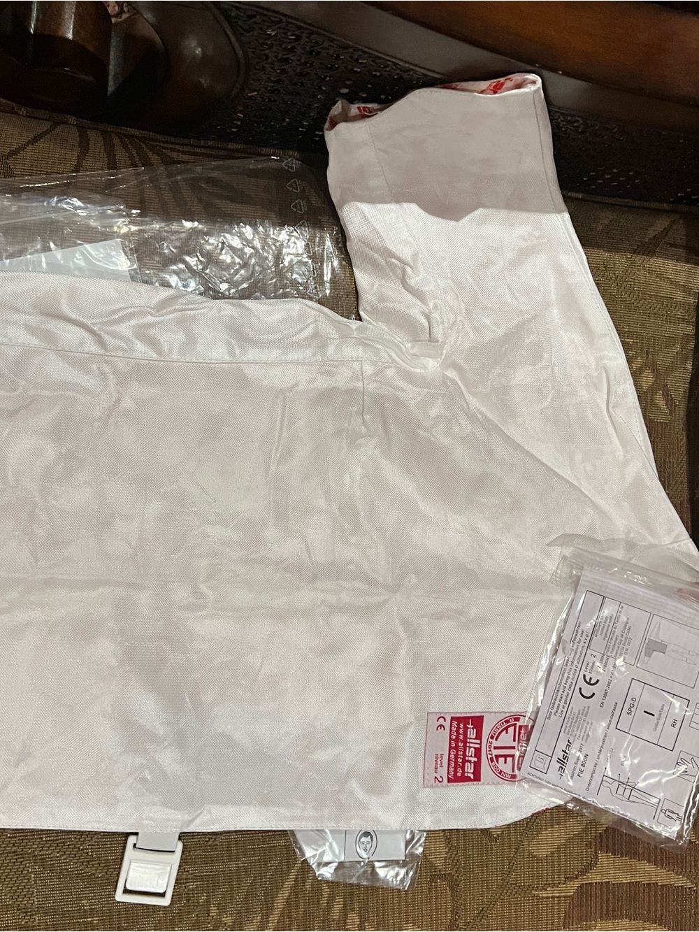 Fencing white underarm protector